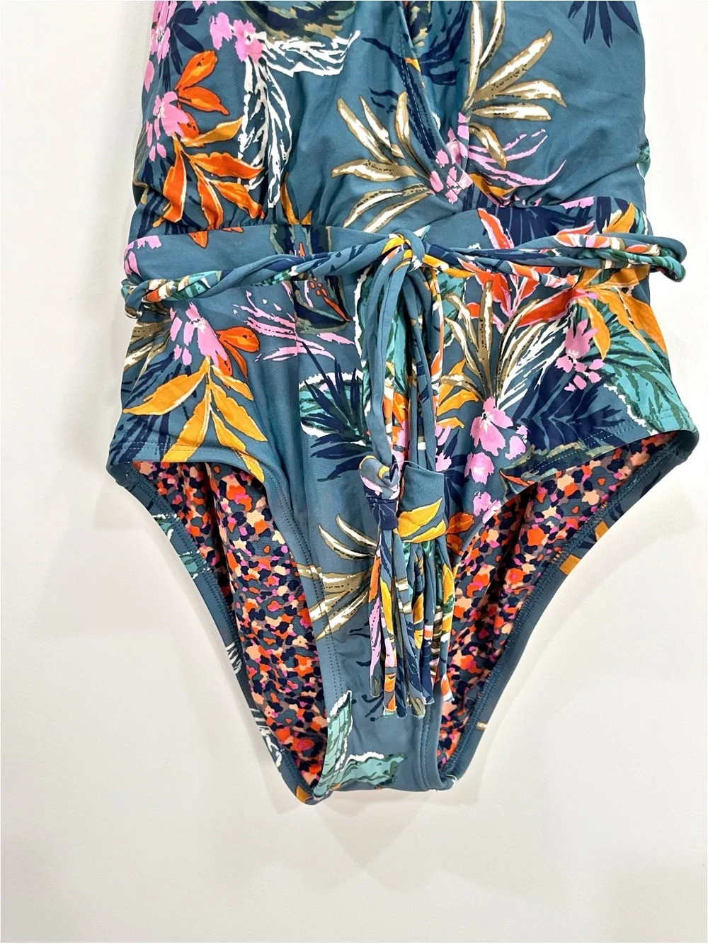 Sea Angel Tropical Floral One Piece Swimsuit Small Halter Tie Waist Swimwear